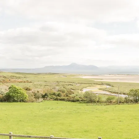 Kevin's House Valley